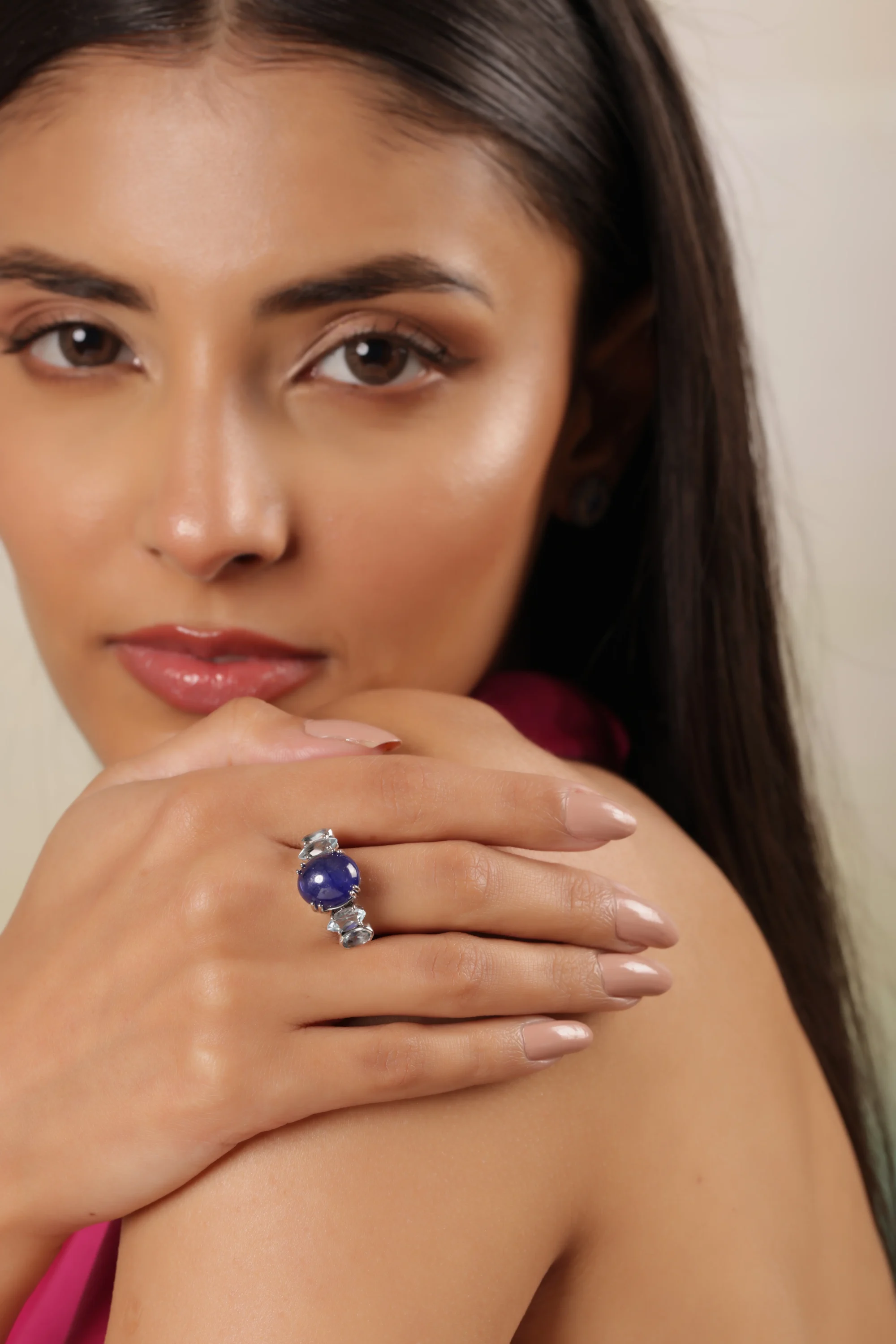 Blue Sapphire & Topaz Ring - Image 4