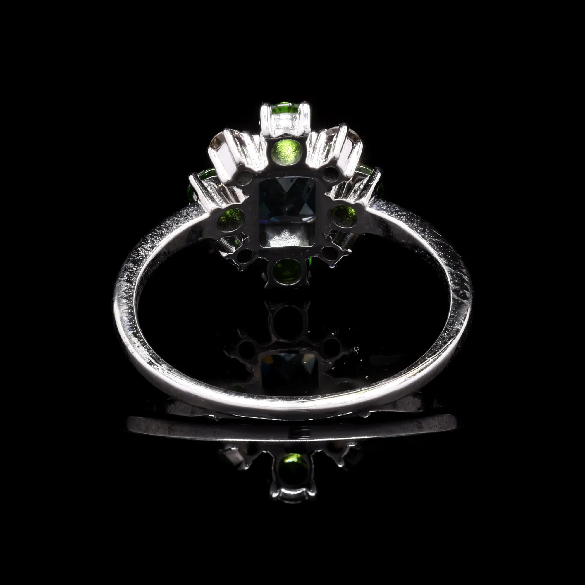 Celestial Moss Ring - Image 3