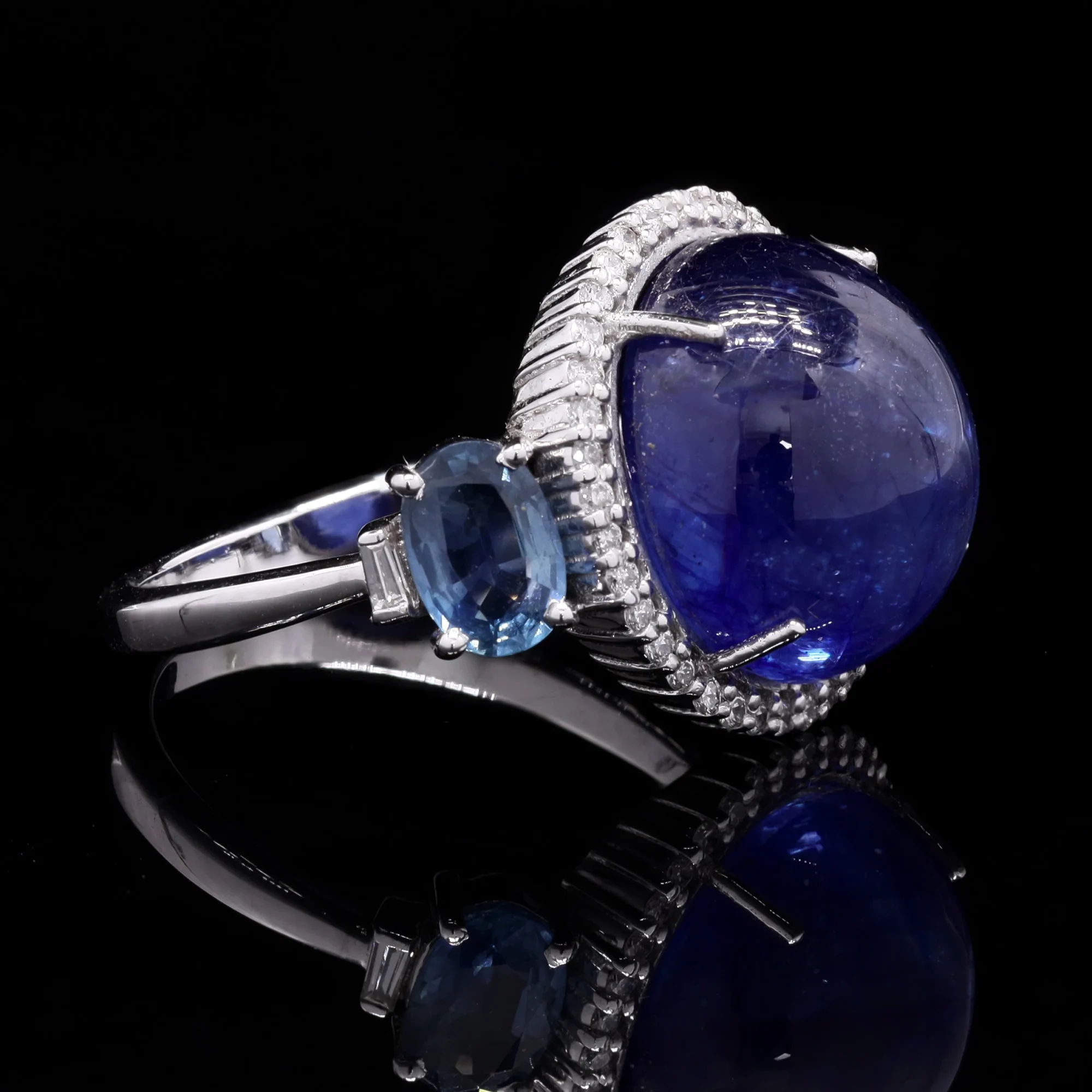 Blue Sapphire Kyanite Ring - Image 2