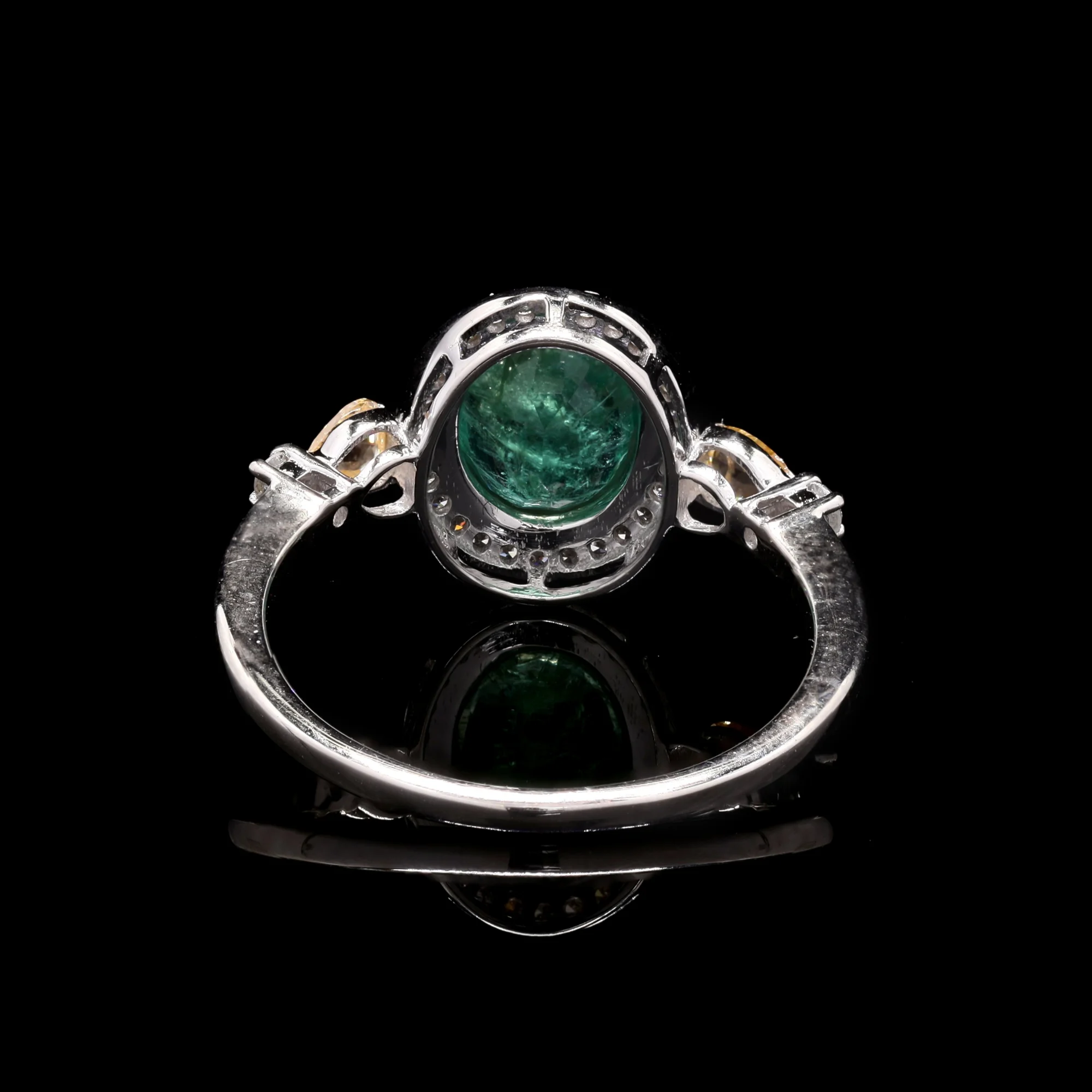 Emerald Diamond Ring - Image 3