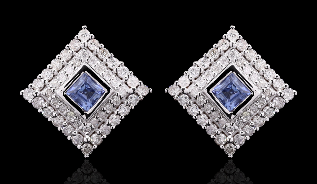 The Captivating Charm of Sapphire & Diamonds